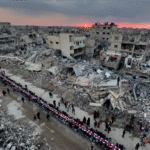 Bloqueo en Calzada de Tlalpan por trabajadores de pipas que exigen mejorar tiempos de abastecimiento