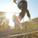 De estrella de cine a OnlyFans: El primer avance de la nueva serie de Elle Fanning